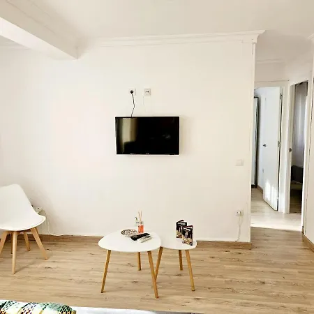 Apartment Familiar En Triana *